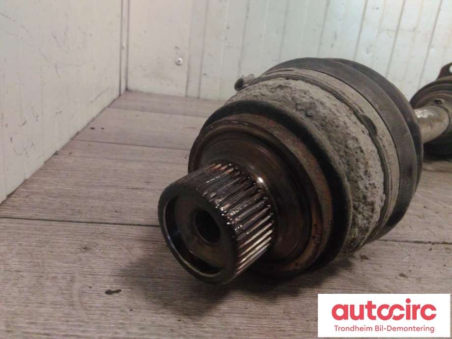 Drivaksel venstre foran, diesel/automat til Audi A6 2011-2014 (Type IV, Fase 1) (C7) (C7) (DIESEL/AUTOMAT 4WD|4G0407271F|)