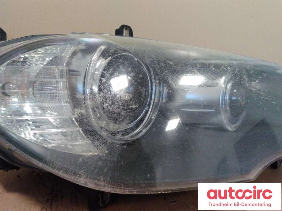 Frontlykt høyre xenon til BMW X5 2007-2013 (E70) (E70) (AUTOMOTIVE LIGHTING|7158938|63117289002|F00HTB3010)