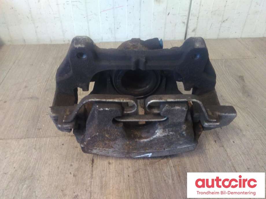 Bremsecaliper høyre foran til Volvo V90 / V90 CC / S90 2016-->>  (VOLVO|36010245|31471664|)
