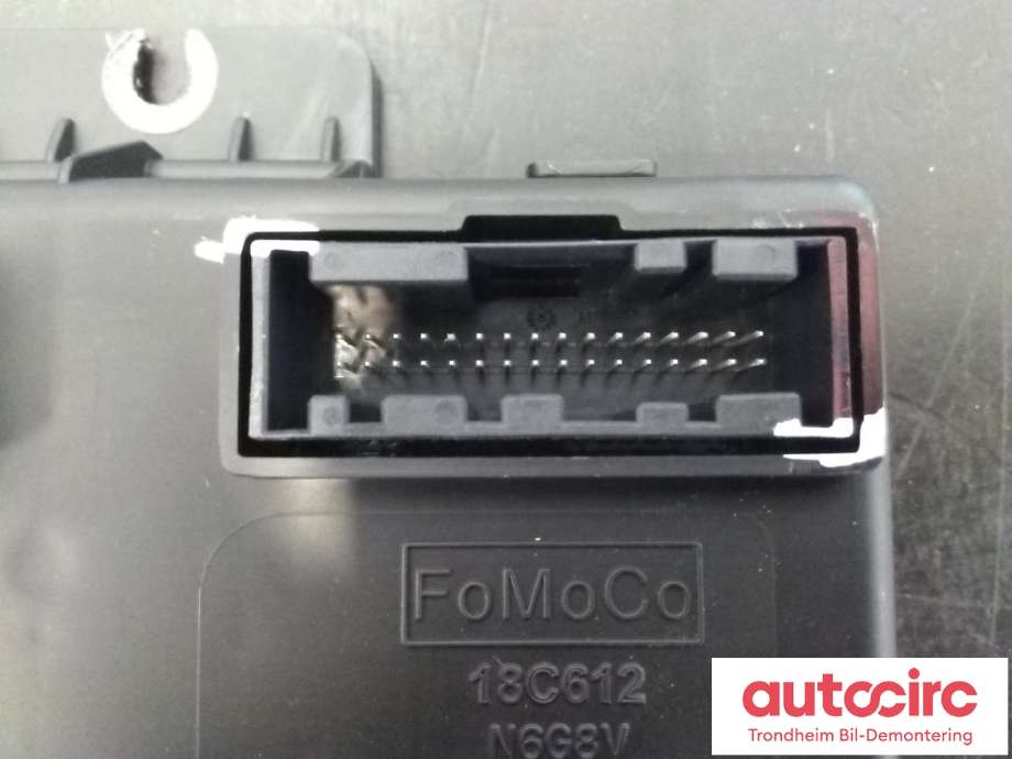 Styreenhet klima/aircondition til Ford Mustang Mach-e 2020-->> (FOMOCO|LJ8T-18C612-AG|2519495|2616506)