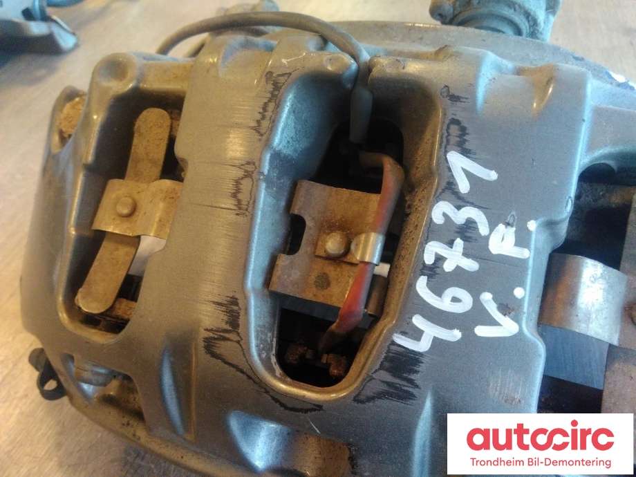 Bremsecaliper venstre foran til Audi RS6 2013-2018  (..|4G0615107E|4G0 615 107 E|)