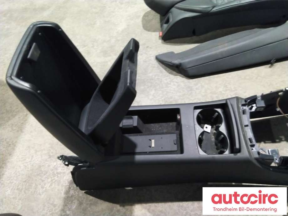 Sete sett til Audi A7 2010-2014 (Type I, Fase 1) (RS7|8K0881106G|8K0881105G|4G8885305)