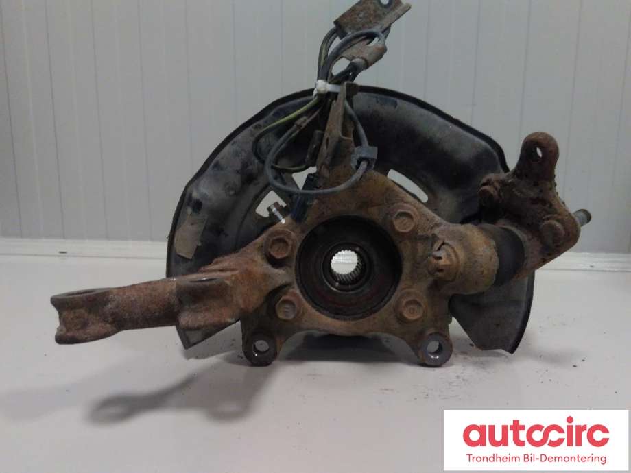 Hjulspindel høyre foran til Toyota Prius +7 2012-2020 (Type III) (stasjonsvogn) (stasjonsvogn) (BENSIN/AUTOMAT/HYBRID|43211-12460|4321112460|)
