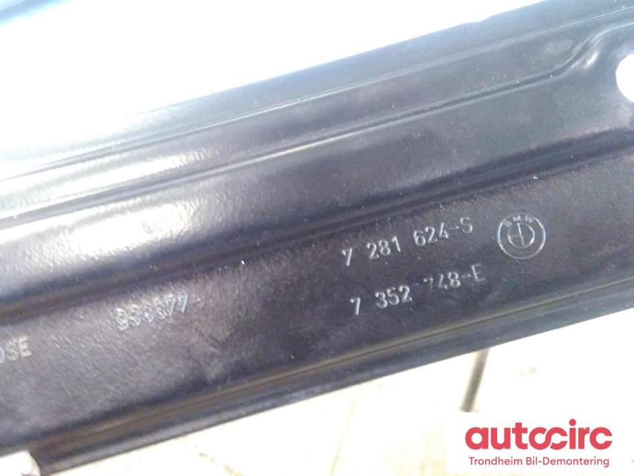 Ruteheis høyre foran til BMW M4 2014-2020 (F82/F83) (F82/F83) (BROSE MED MOTOR|7281624-S|7352748-E|51337352748| 67627046032)