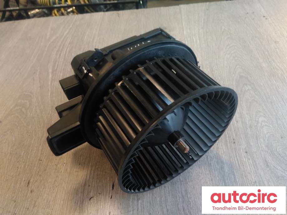 Varmeapparat motor til Porsche 911 2019-->> 992 992 (BROSE MAHLE|PAB82002100|PAB820021A|4M1820021C| C24245-109| CZ997010)