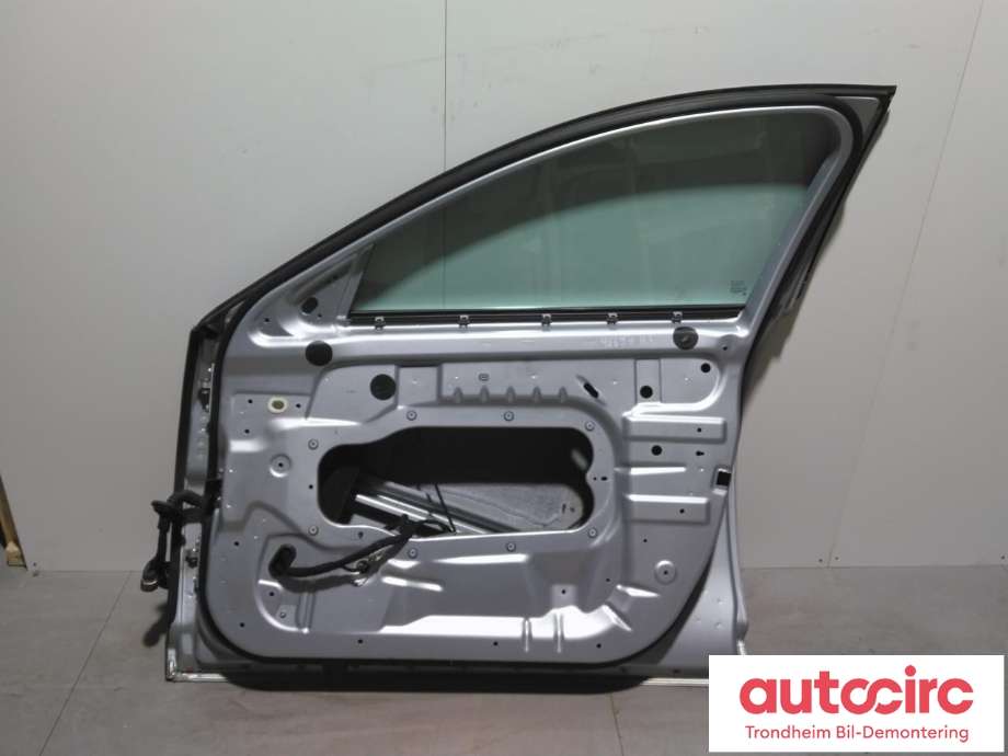 Dør høyre foran til Jaguar XF 2008-2015 (X250) (X250) (..|C2Z2060|8X23F20124AB|)