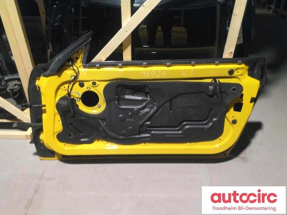 Dør høyre 2dørs til BMW M4 2014-2020 (F82/F83) (F82/F83) (..|41007327346|41 00 7 327 346|)