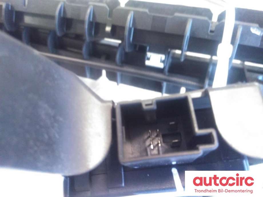 Bagasjerom rollon til Audi RS6 2013-2018 (MOTOR FOR ROLLON|4G9863560A|992900383107|933807-107)