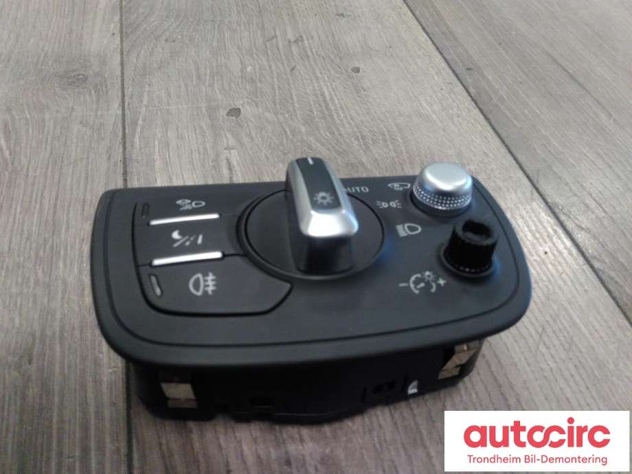 Bryter lys til Audi RS6 2013-2018 (..|4G0941531AB|4G0941531BH|)