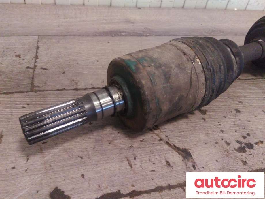 Drivaksel høyre foran, diesel/automat til Isuzu D-Max 2007-2012 (Type I)  (..|8-97387-674-1|8973876741|)