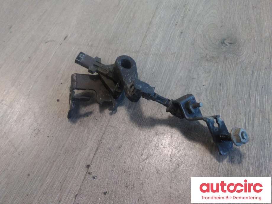 Sensor nivå, venstre bak til Peugeot e-208 2019-->>  (..|9829729180|98 297 291 80|)