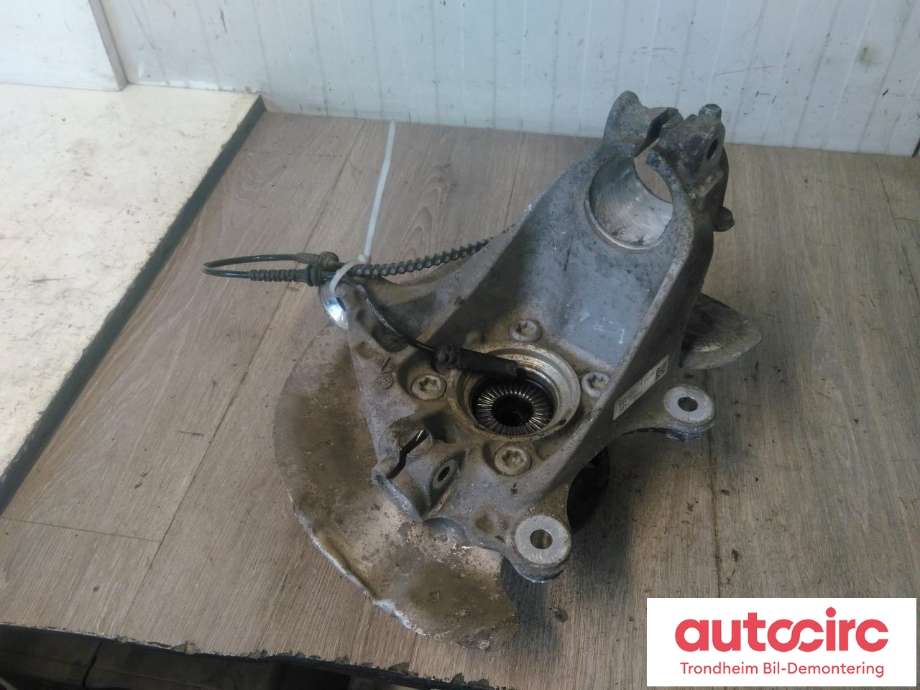 Hjulspindel venstre foran til BMW X1 2015-2022 (F48) (F48) (DIESEL/AUTOMAT|6876645|6876645-01|31216876645)