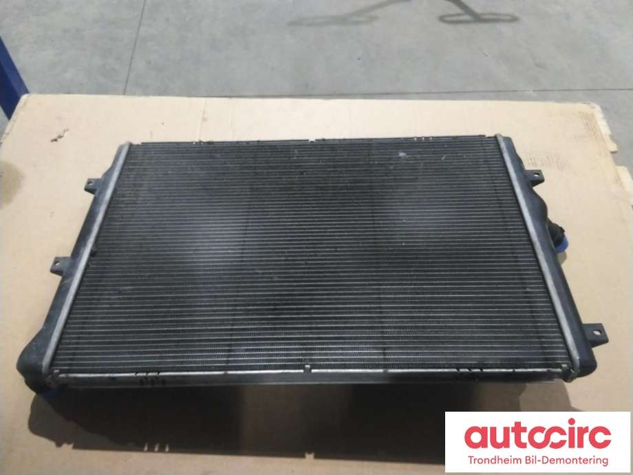 Radiator (automat gir) til VW Passat 2011-2015 (B7) (B7) (VW AG|3C0121253AR|)