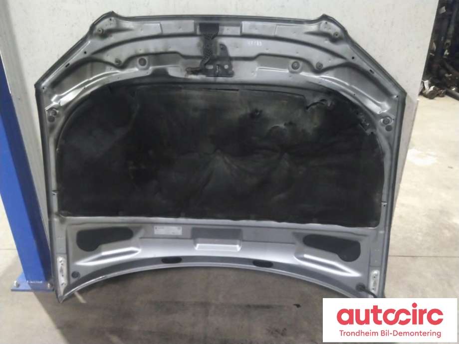 Panser til Audi A4 2004-2008 (Type III) (B7) (B7) (AUDI|8E0823029D|)