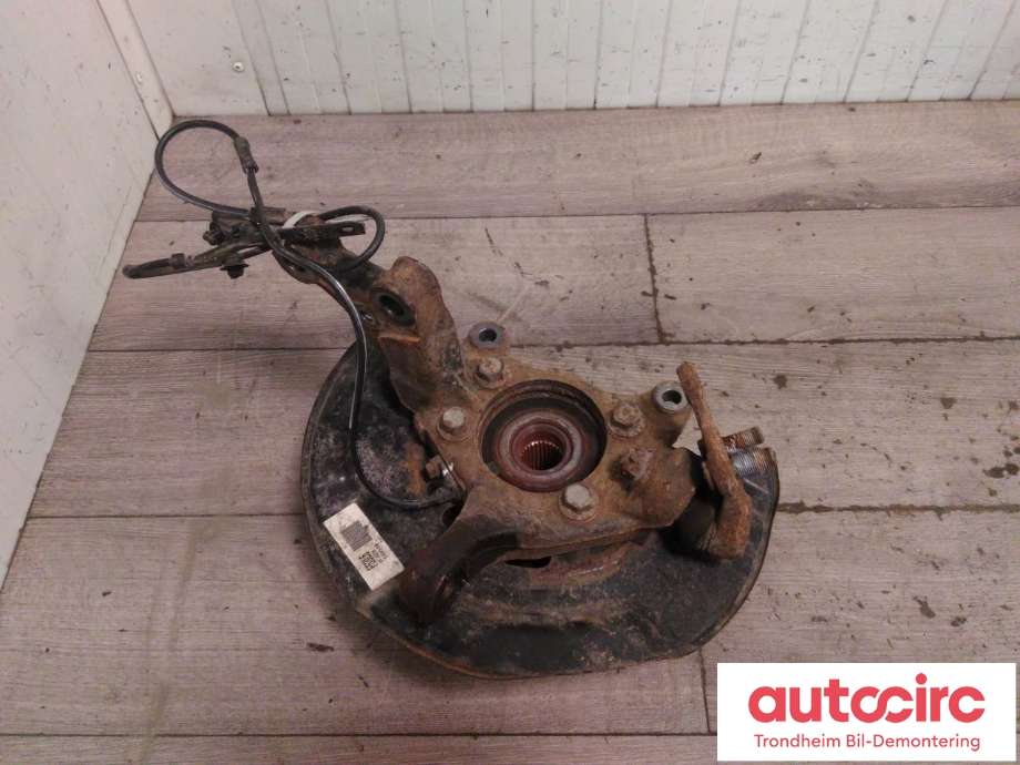 Hjulspindel venstre foran til Toyota Auris 2013-2015 (Type II, Fase 1)  (DIESEL/MANUEL|4321205090|43212-05090|)