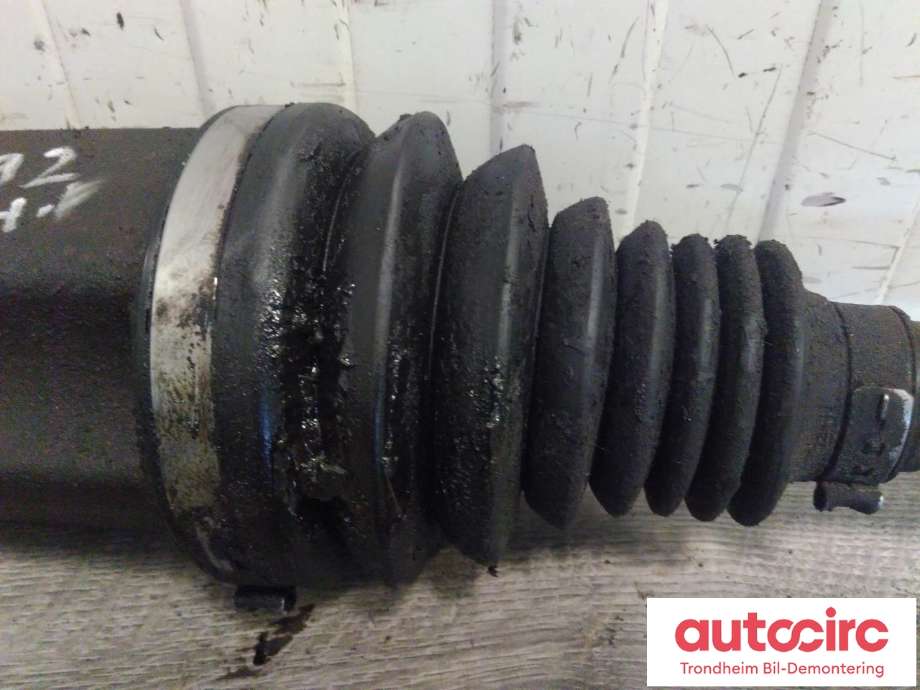Drivaksel høyre foran, diesel/automat til BMW X5 2007-2013 (E70) (E70) (..|7622884|31607622884|31607545126)