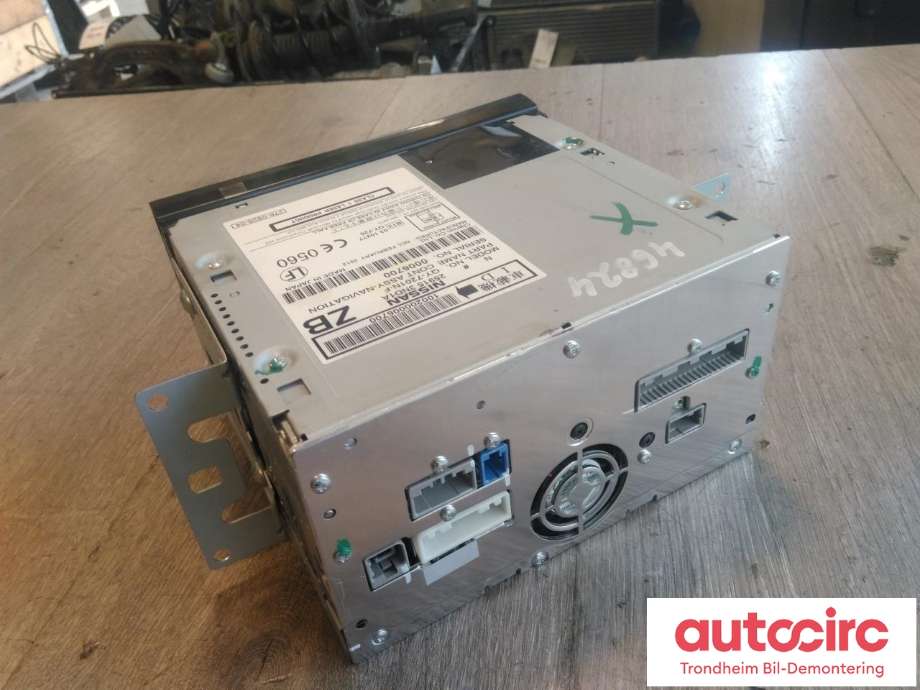 Bilstereo navigasjon til Nissan Leaf 2011-2017 (Type I)  (CLARION|25915-3ND1A|259153ND1A|259153ND1B| QY-7201N-F)