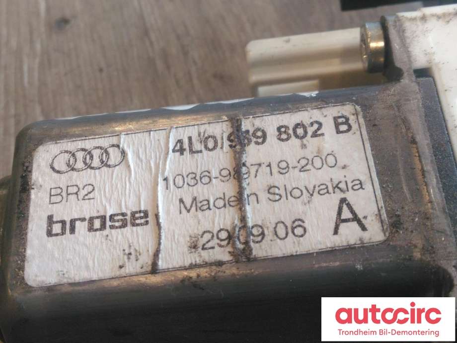 Ruteheis, kun motor, høyre bak til Audi Q7 2006-2010 (Type I, Fase 1)  (BROSE|4L0959802B|4L0 959 802 B|1036-989719-200)
