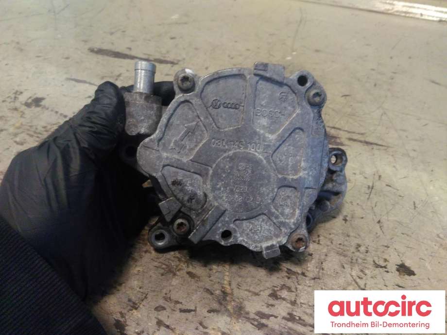 Vakuumpumpe til Audi A4 2007-2014 (Type IV) (B8) (B8) (BOSCH|03L145100|03L145100F|)