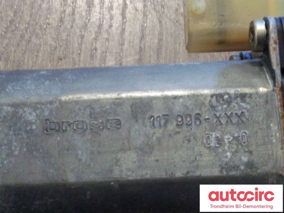 Ruteheis, kun motor, venstre foran til Saab 9-5 2001-2005 (Type I, Fase 2)  (BOSCH/BROSE|0130821724|117996|)