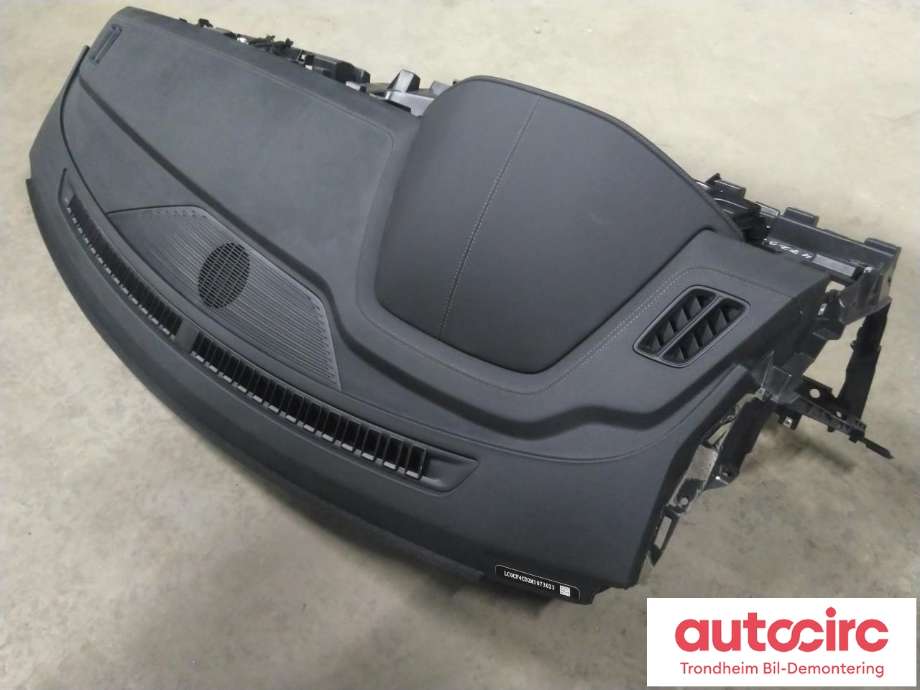 Dashbord til BYD Tang 2020-->>  (BYD|..|)