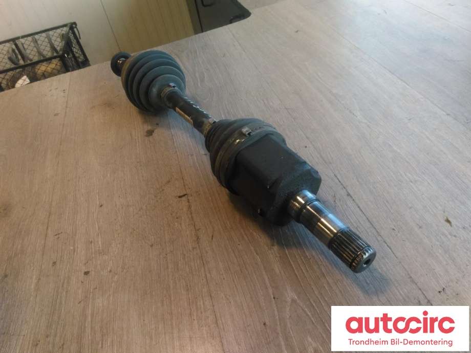 Drivaksel venstre foran, diesel/automat til Opel Insignia A 2009-2014  (..|13228199|22796269|93169653)