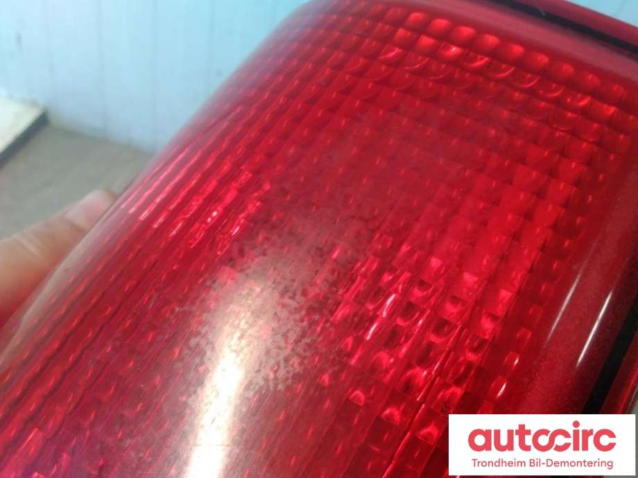 Baklykt venstre til Chevrolet Van 1996-->> (GM|25756611|84639023|84639024| 15813651| 23338320| 25752546| 25756610| 25823027| 84216115)