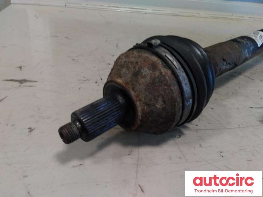 Drivaksel høyre foran, diesel/manuell til VW Polo 2009-2014 (Type V, Fase 1)  (...|6R0407762A|6R0 407 762 AX|)