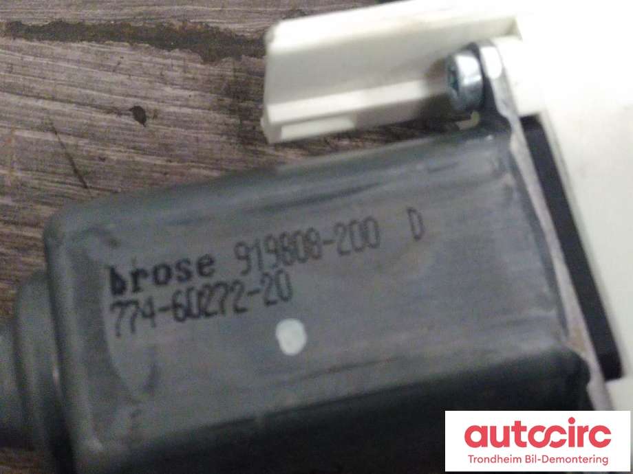 Ruteheis, kun motor, høyre bak til Audi A7 2010-2014 (Type I, Fase 1)  (BROSE|8K0959801B|919808-200|)