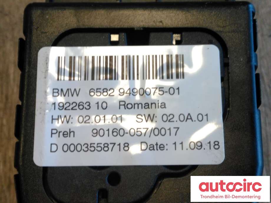 Bilstereo navigasjon betjeningspanel til BMW 5-Serie 2017-->> (G30/G31) (G30/G31) (..|65829490075|65825A0DC87|65825A14E64| 65825A3B1E2)