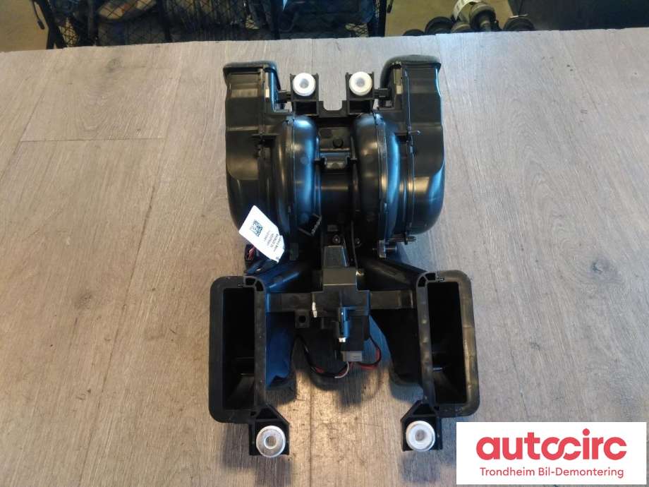 Varmeapparat motor bak til BMW 5-Serie 2017-->> (G30/G31) (G30/G31) (MAHLE|9315950|64119315950|KL776003)