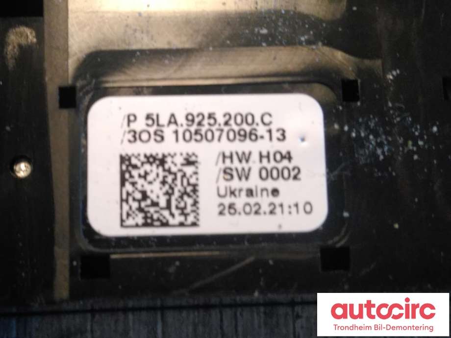 Bryter diverse til Škoda Enyaq 2021-->>  (..|5LA925200C|5LA 925 200 C|5LA 925 200 C WHS)
