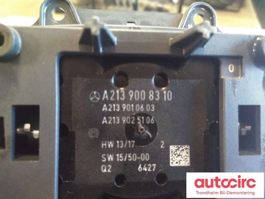 Bilstereo navigasjon betjeningspanel til Mercedes E-Klasse 2016-2023 (W213) (W213) (CONTINENTAL|A2139008310|A2139004608|A2139010603| A2139025106| A2139005229| A2C39593100)