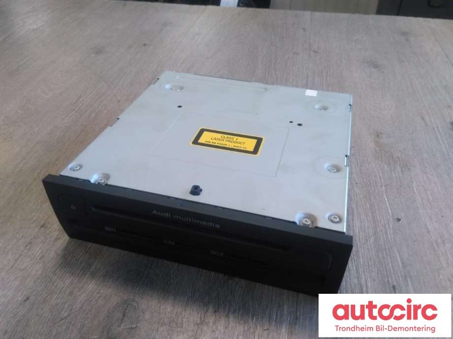 Bilstereo navigasjon til Audi A8, 2010-2013 (Type III, Fase 1)  (HARMAN BECKER MULTIMEDIA|4H0035670F)