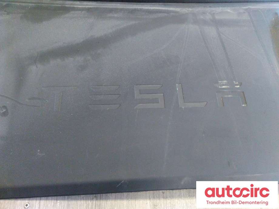 Deksel til Tesla Model S 2016-2021 (Fase 2) (TESLA|1060481-00-C|1060482-00-B|)