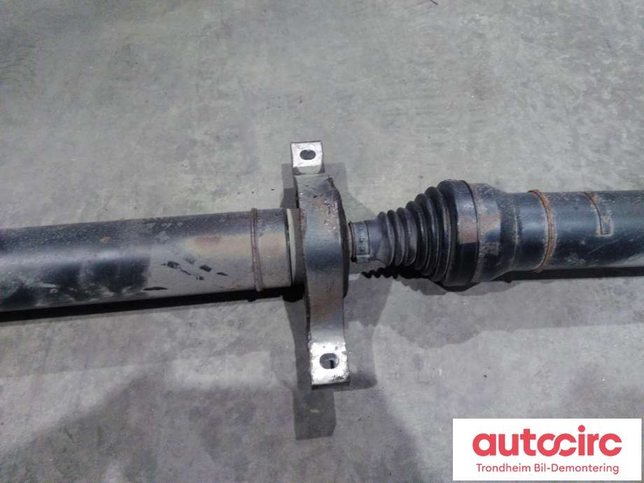 Mellomaksel til Kia Sportage 2016-2021 (Type IV)  (HYUNDAI/KIA|49300D3000|49300-D3000|250 17 199 15)