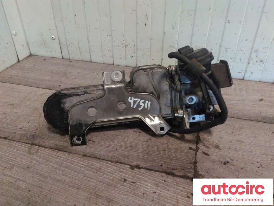 EGR-kjøler til VW Touran 2003-2006 (Type I, Fase 1)  (MODINE|038131513AD|038131512H|3210275)