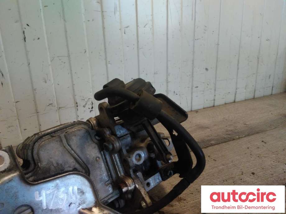 EGR-kjøler til VW Touran 2003-2006 (Type I, Fase 1)  (MODINE|038131513AD|038131512H|3210275)
