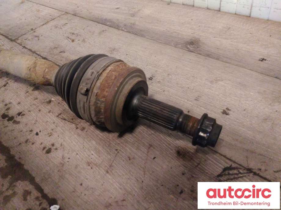 Drivaksel høyre foran, bensin/automat til Toyota Avensis 2009-2015 (Type III, Fase 1)  (..|43410-05450|4341005450|)