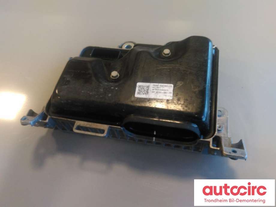 Styreenhet comfort (BCM) til Tesla Model Y, 2021-2024 (Type I)  (TESLA|1497327-00-B)