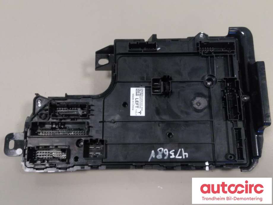 Styreenhet comfort (BCM) til Tesla Model Y 2021-2024 (Type I)  (VENSTRE SIDE|1497847-02-D|)