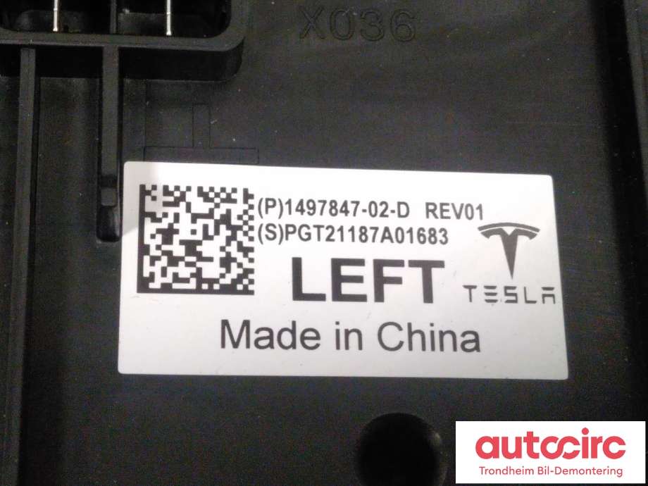Styreenhet comfort (BCM) til Tesla Model Y 2021-2024 (Type I)  (VENSTRE SIDE|1497847-02-D|)