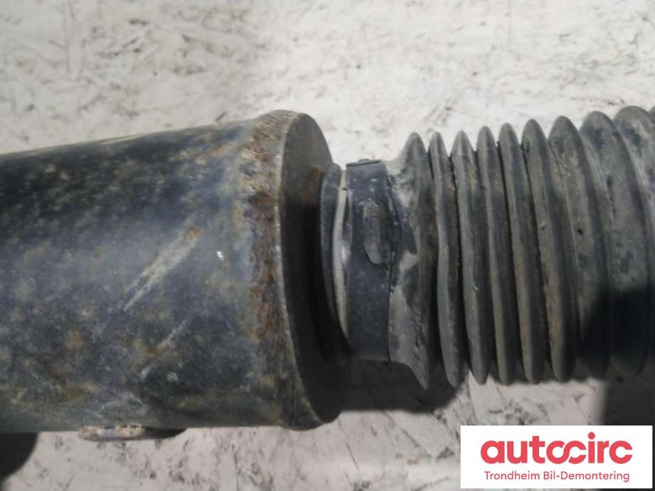 Mellomaksel bakre til Ford Ranger 2012-2015  (FOMOCO|2518021|EB3G4K145DE|)
