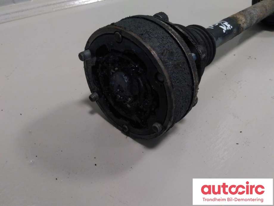 Drivaksel venstre foran, diesel/manuell til VW Golf V, Combi 2003-2008  (..|1K0407271CP|1K0407271LB|1K0407451FX)