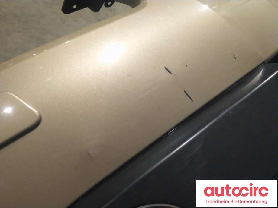 Støtfanger foran til Nissan Qashqai 2007-2010 (Type I, Fase 1)  (NISSAN|62022-JD10H|62022-JD30H|62022JD10H| 62022JD30H)