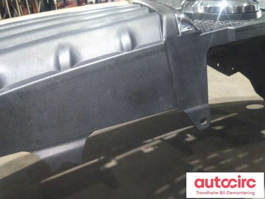 Støtfanger foran til Nissan Qashqai 2007-2010 (Type I, Fase 1)  (NISSAN|62022-JD10H|62022-JD30H|62022JD10H| 62022JD30H)