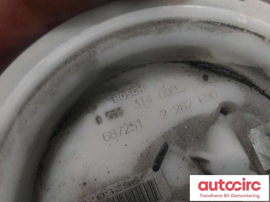 Bensinpumpe elektrisk til BMW M5 2005-2010 (E60) (E60) (BOSCH|2282690|16117373524|0580314090)