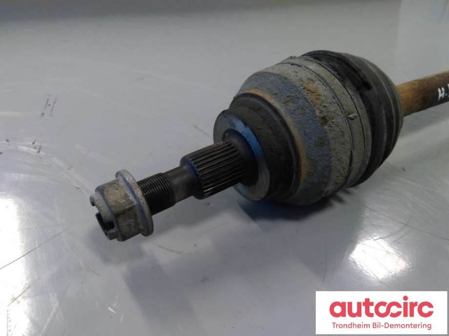 Drivaksel høyre foran, diesel/automat til Mercedes GL 2006-2012 (X164) (X164) (..|A1643302101|A164330210180|)