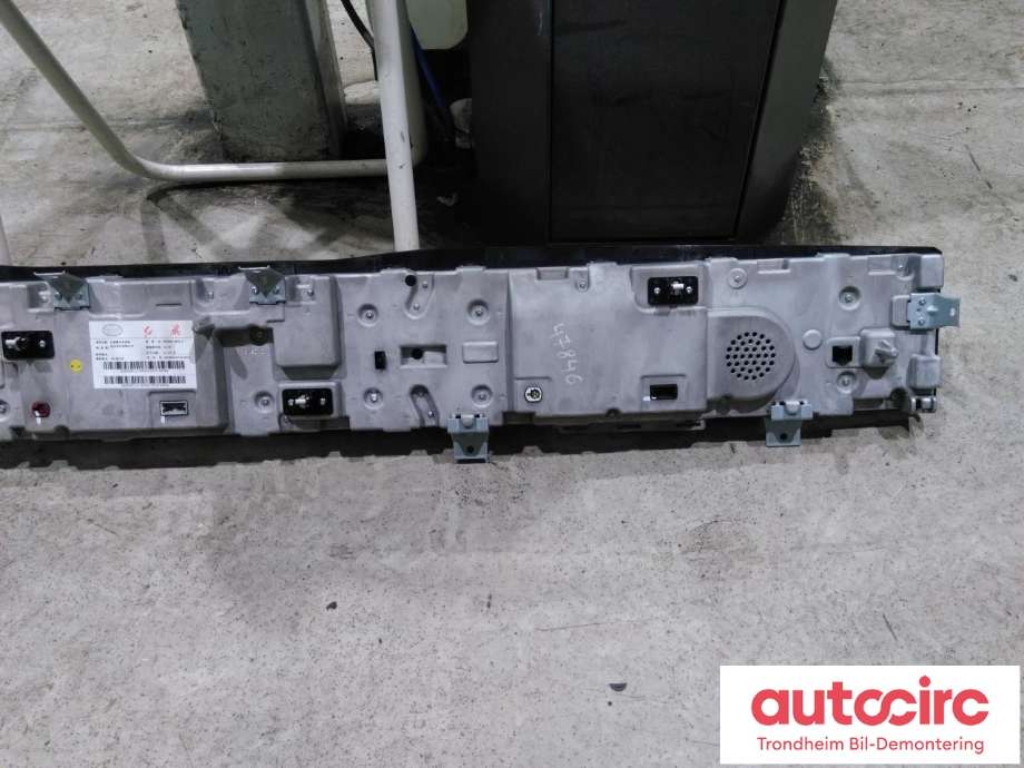 Instrumentpanel til Hongqi E-HS9 2022-->>  (..|3830055-QR02-B|3830055-QR02|3830055QR02B)