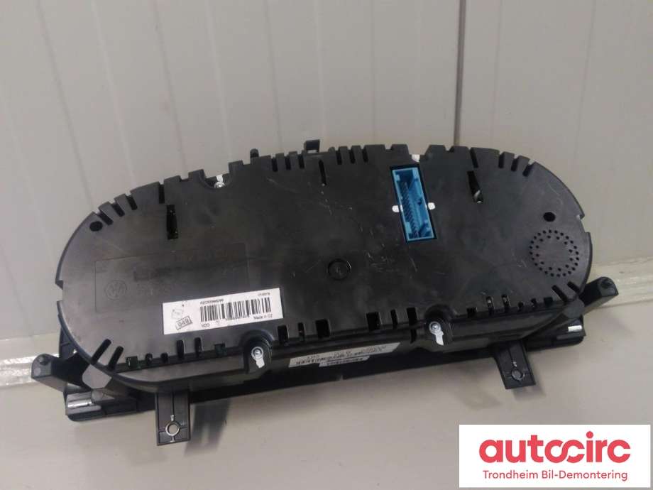 Instrumentpanel til VW Passat 2011-2015 (B7) (B7) (VDO|3AA920870|A2C53396298|)